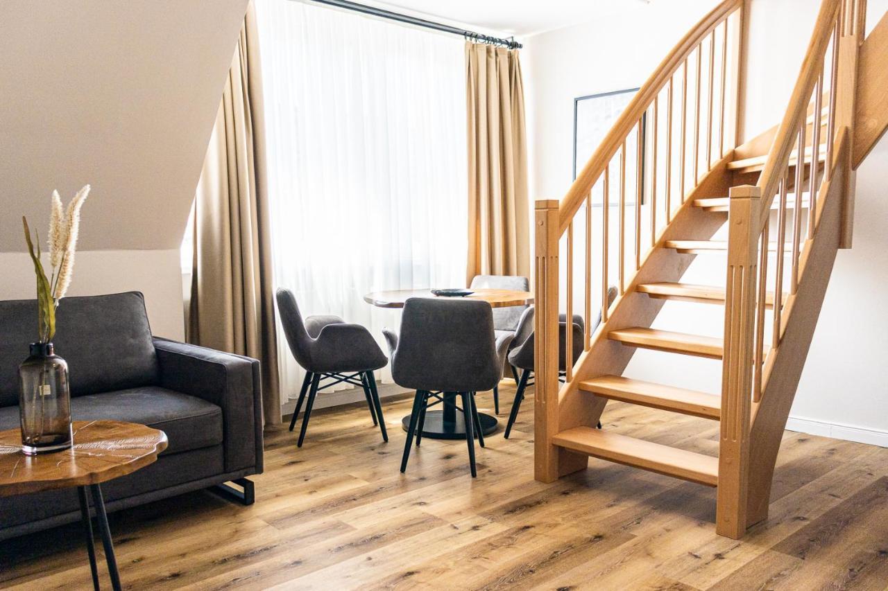 Moderne Maisonette Ferienwohnung Mit Gartenzugang, Nur 7 Gehminuten Zum Strand, Parkplatz & Fahrradunterstellplatz Scharbeutz Extérieur photo