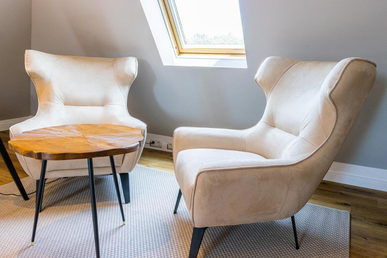 Moderne Maisonette Ferienwohnung Mit Gartenzugang, Nur 7 Gehminuten Zum Strand, Parkplatz & Fahrradunterstellplatz Scharbeutz Extérieur photo